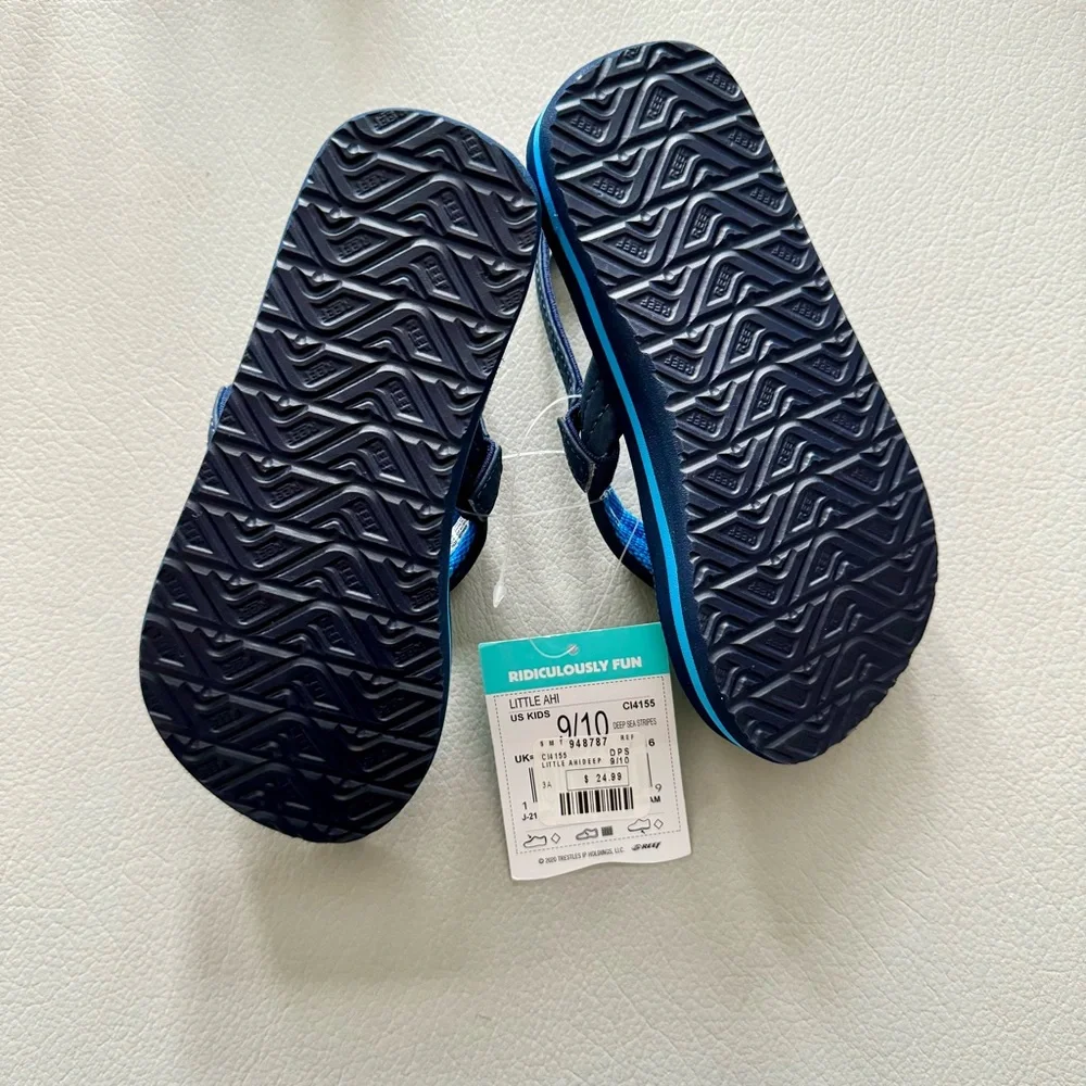 Reef boy sandals